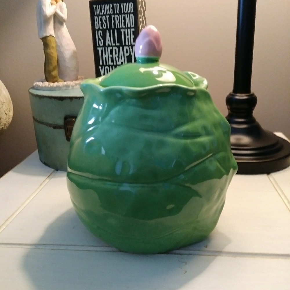 Beautiful Lotus Jar